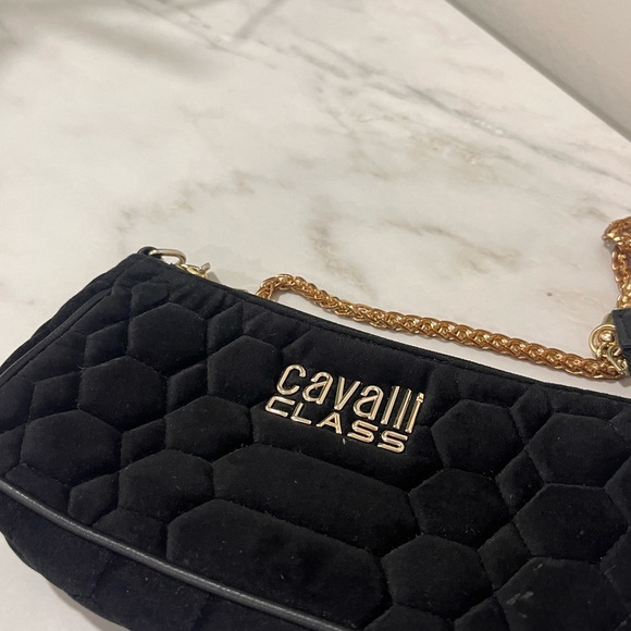 Cavalli Class small black suede purse with gold chain. Good condition. - Picture 6 of 6